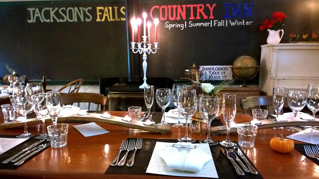 Jackson'S Falls Country Inn Milford Exterior photo